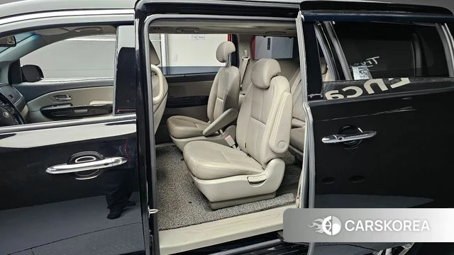 Kia The New Carnival 2019 Черный из Кореи, фото 2