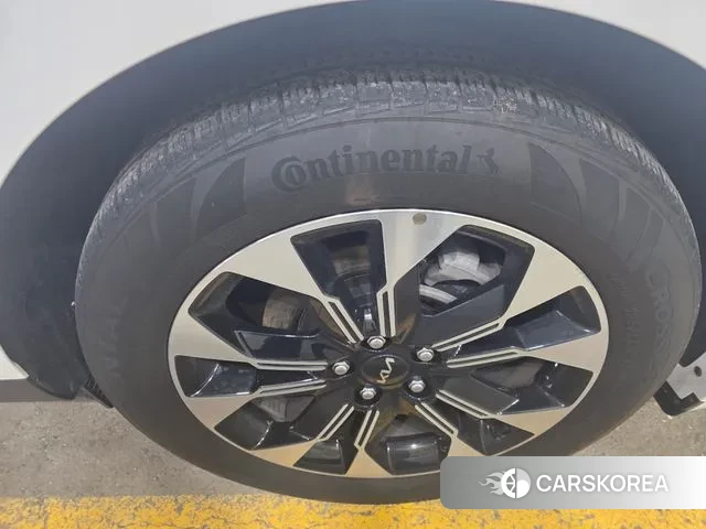 Kia Carnival 4th generation 2023 Белый из Кореи, фото 2