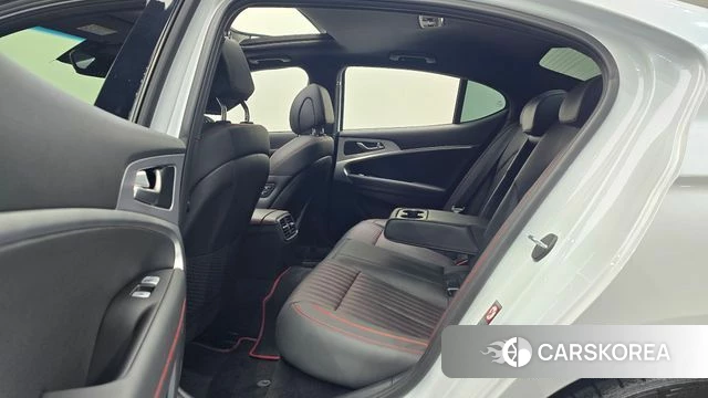 Genesis G70 2019 Белый из Кореи, фото 2