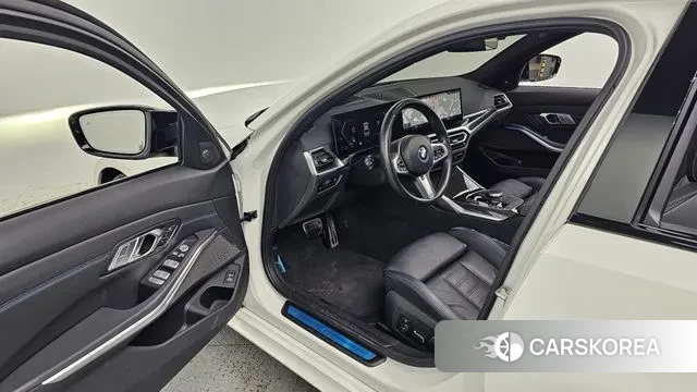 BMW 3 Series (G20) 2024 Белый из Кореи, фото 2