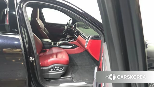 Porsche Cayenne (PO536) 2020 Черный из Кореи, фото 2