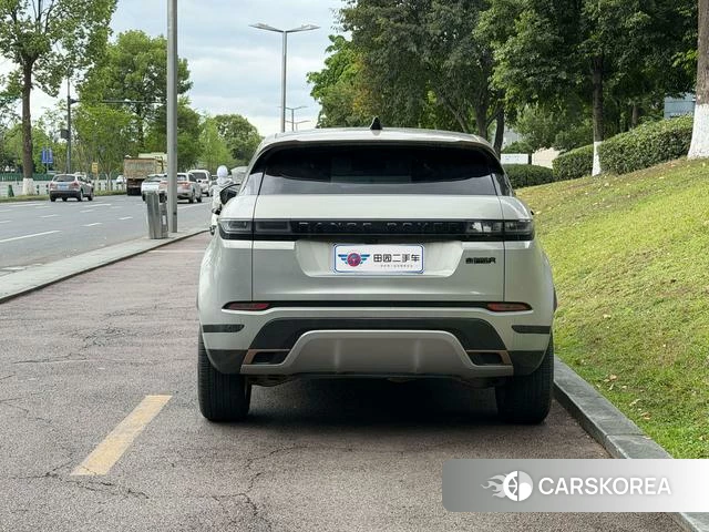 Land Rover Range Rover Aurora 2023 Серебристо-серый из Китая, фото 2