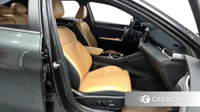 Kia K5 3rd generation 2022 Серый из Кореи, фото 2