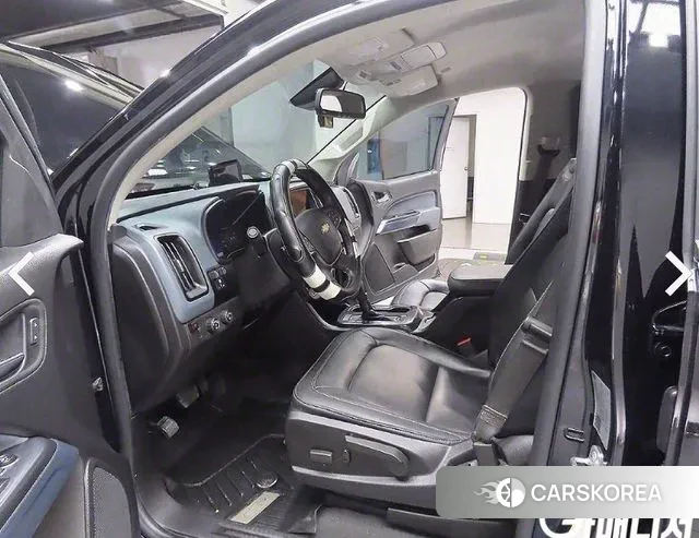 Chevrolet (GM Daewoo) Real New Colorado 2021 Черный из Кореи, фото 2