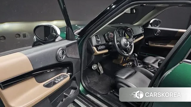 Mini Cooper D Countryman 2018 Зеленый из Кореи, фото 2