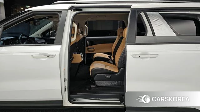 Kia Carnival 4th generation 2021 Белый из Кореи, фото 2