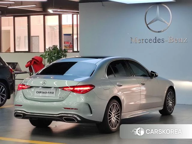 Mercedes-Benz Class C 2023 Серебристо-серый из Китая, фото 2