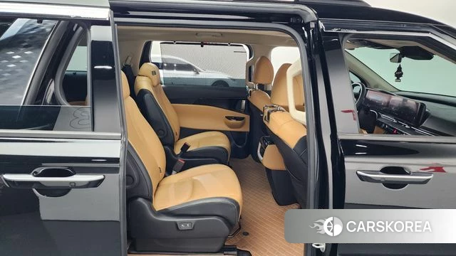 Kia Carnival 4th generation 2021 Черный из Кореи, фото 2
