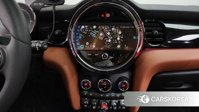 Mini Cooper S 2023 Белый из Кореи, фото 2