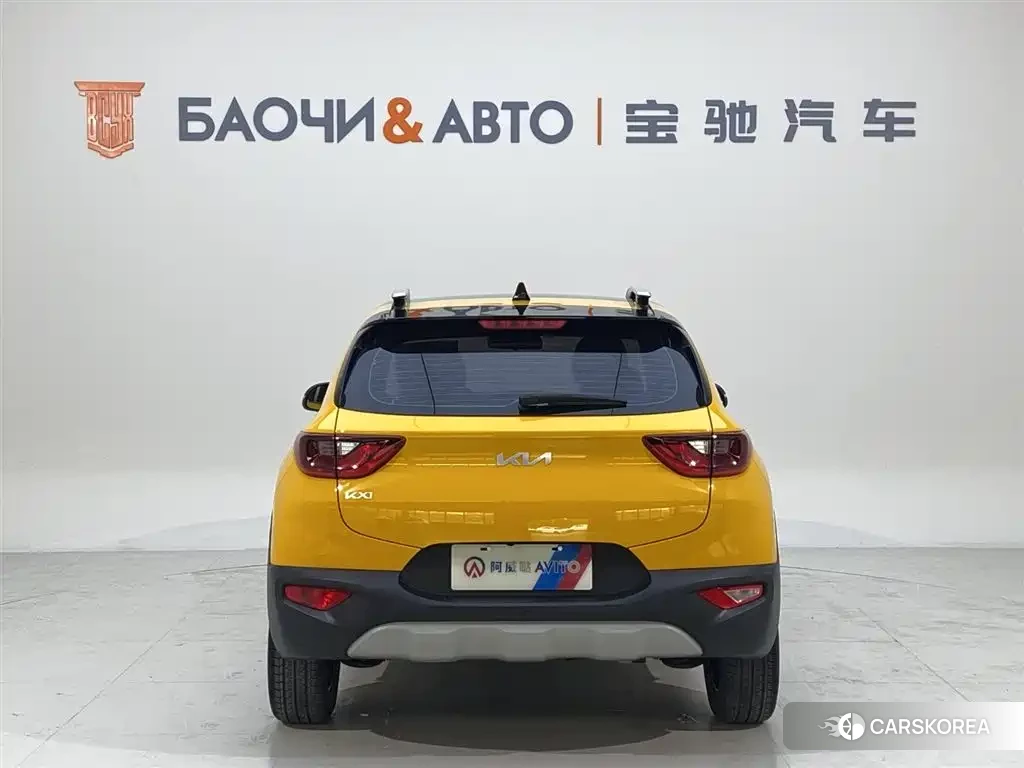 Kia KX1 2023 Yellow/orange из Китая, фото 2
