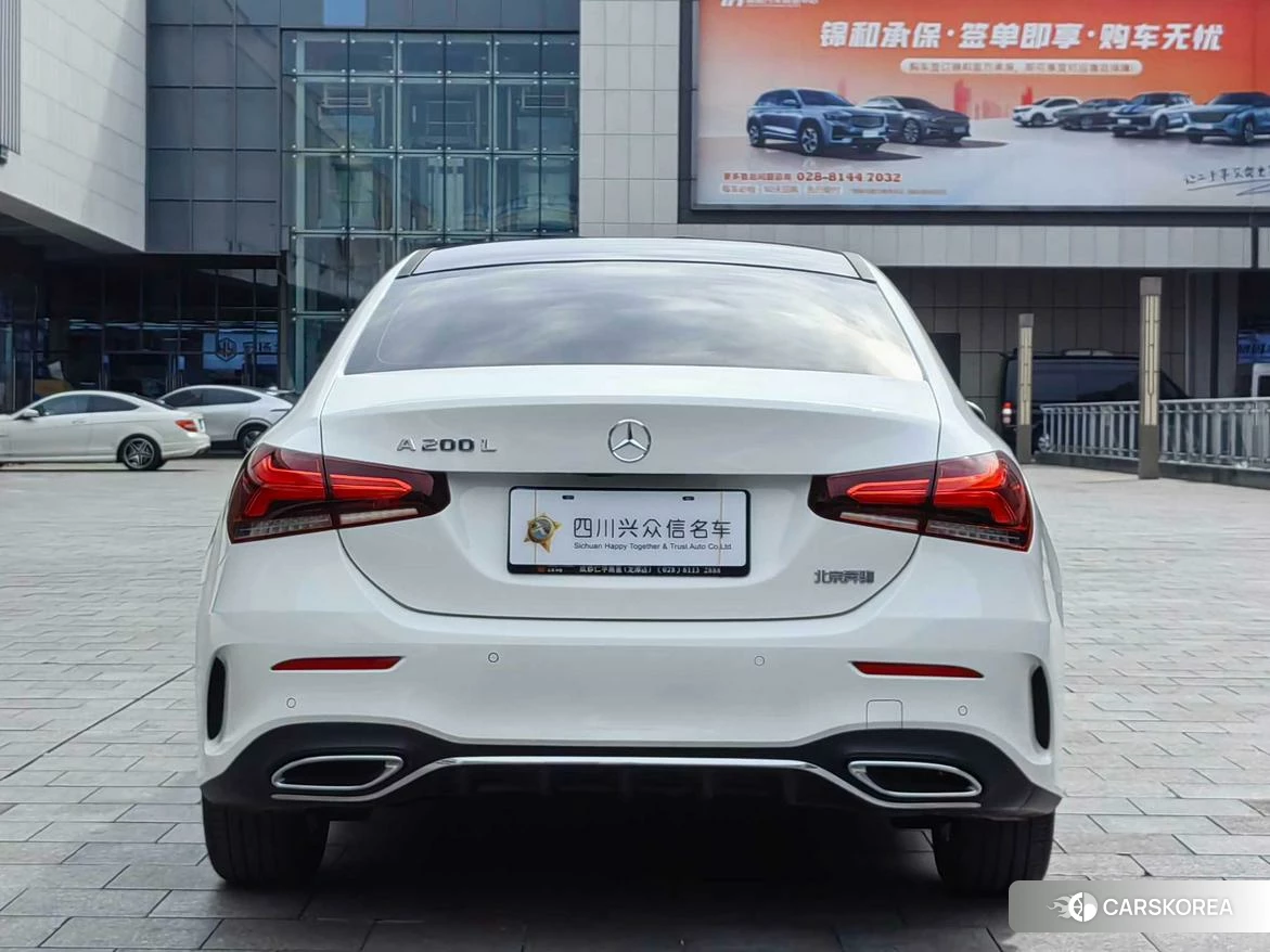 Mercedes-Benz Class A 2021 Белый из Китая, фото 2