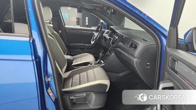 Volkswagen T-Roc 2021 Синий из Кореи, фото 2