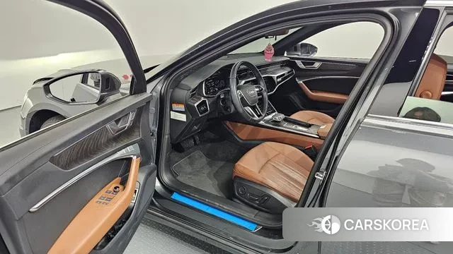 Audi A6 (C8) 2021 Серый из Кореи, фото 2