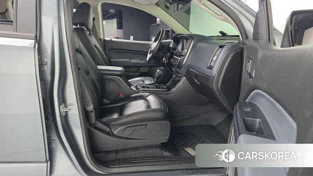 Chevrolet (GM Daewoo) Real New Colorado 2020 Серый из Кореи, фото 2