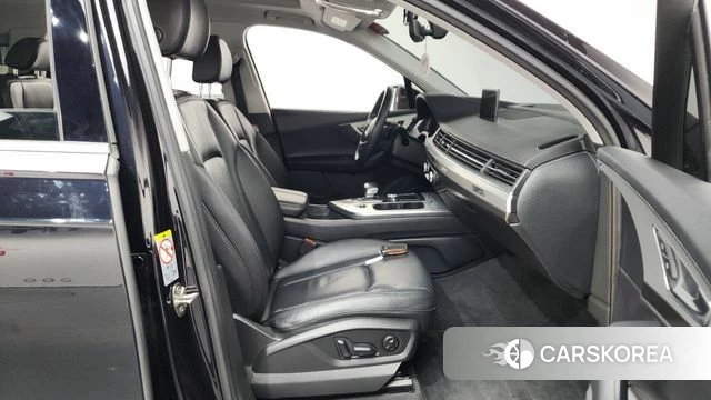 Audi Q7 (4M) 2019 Черный из Кореи, фото 2