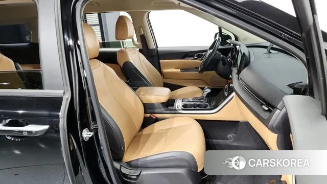 Kia Carnival 4th generation 2022 Черный из Кореи, фото 2