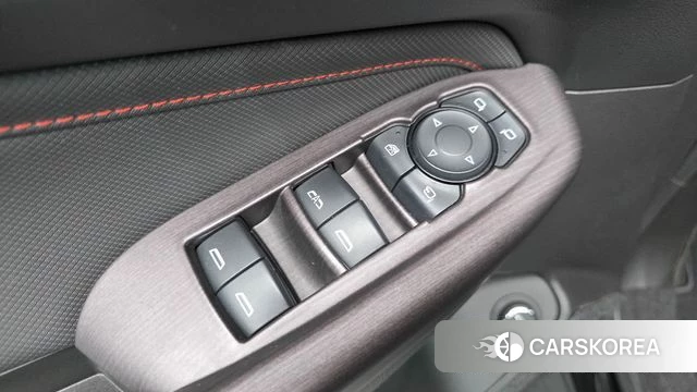 Chevrolet (GM Daewoo) The New Trail Blazer 2023 Черный из Кореи, фото 2