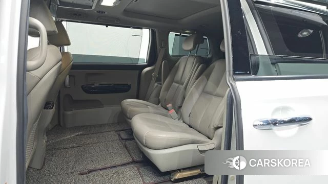 Kia The New Carnival 2019 Белый из Кореи, фото 2
