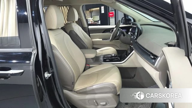 Kia Carnival 4th generation 2022 Черный из Кореи, фото 2