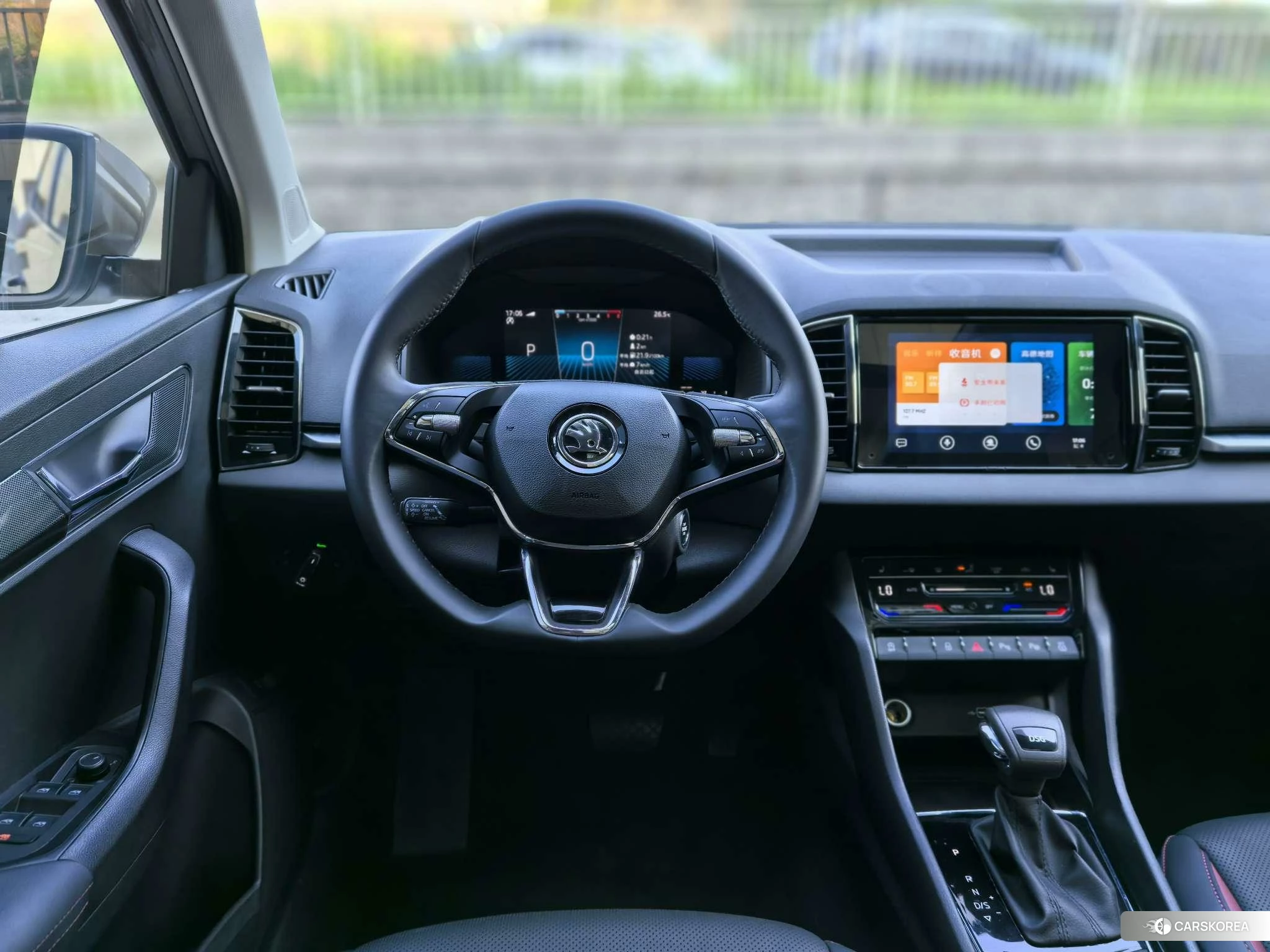 Skoda Krok 2022 Шампань из Китая, фото 2