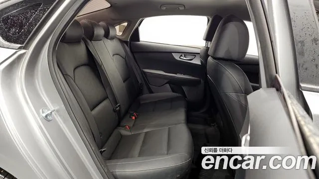 Kia The New K3 2nd generation 2022 Серый из Кореи, фото 2