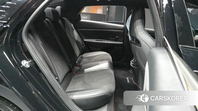 Hyundai Avante (CN7) 2021 Черный из Кореи, фото 2