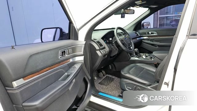 Ford Explorer 2018 Белый из Кореи, фото 2