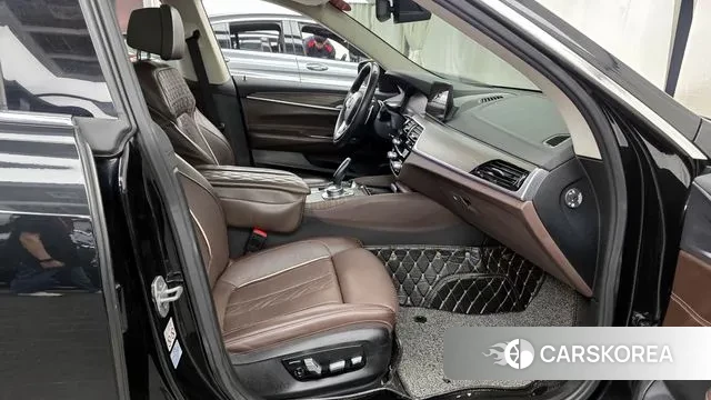 BMW 6 Series GT (G32) 2019 Черный из Кореи, фото 2