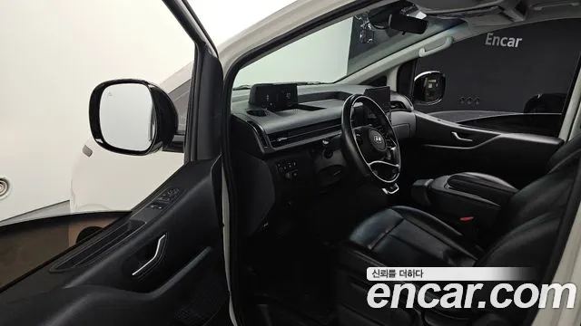 Hyundai Staria 2022 Белый из Кореи, фото 2