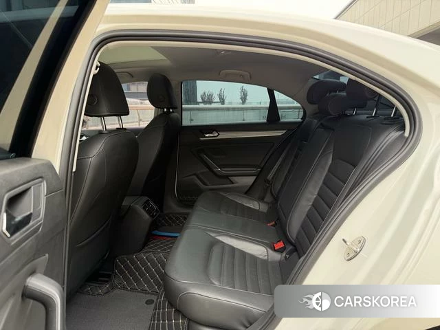 Volkswagen Lingdu 2018 Белый из Китая, фото 2