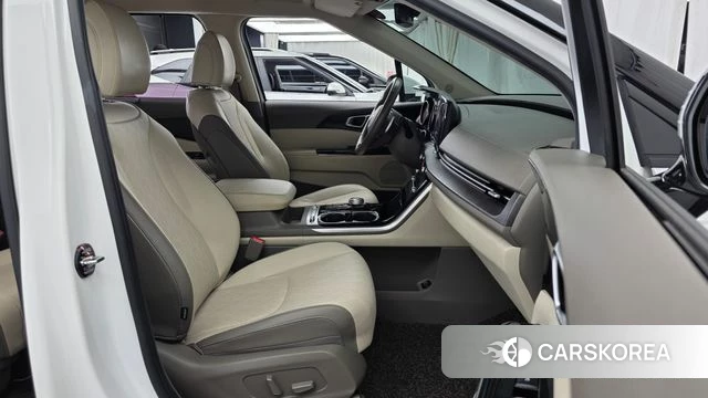 Kia Carnival 4th generation 2020 Белый из Кореи, фото 2