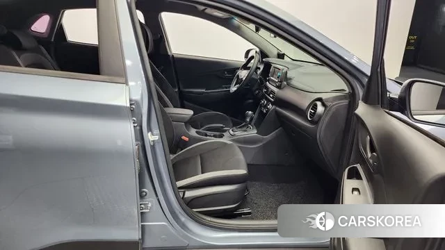 Hyundai Kona 2018 Небесно-голубой из Кореи, фото 2