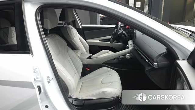 Hyundai Avante (CN7) 2022 Белый из Кореи, фото 2