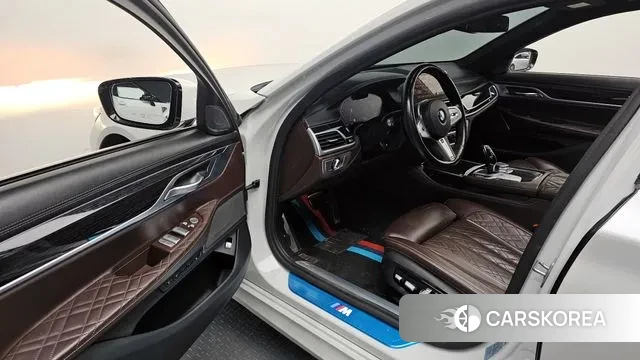 BMW 7 Series (G11) 2019 Белый из Кореи, фото 2