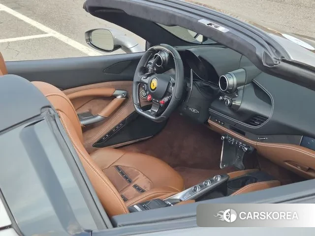 Ferrari F8 Spider 2021 Серый из Кореи, фото 2