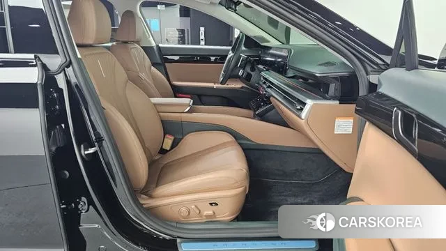 Hyundai Grandeur Hybrid (GN7) 2025 Черный из Кореи, фото 2