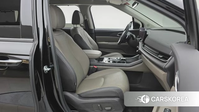 Kia The New Carnival 4th Generation 2024 Черный из Кореи, фото 2