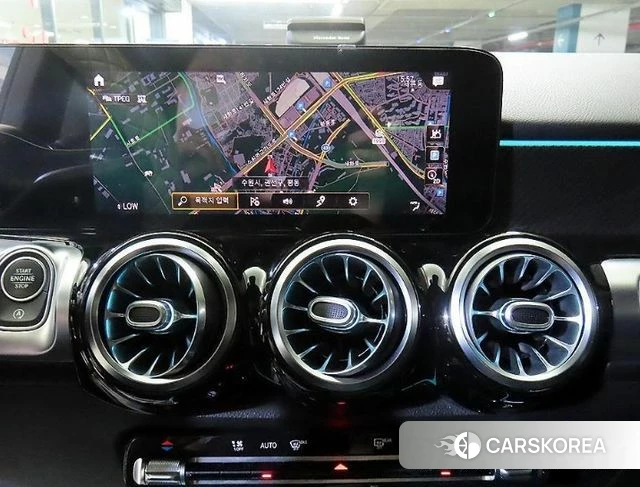 Mercedes-Benz GLB-Class X247 2021 Белый из Кореи, фото 2