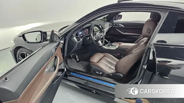 BMW 4 Series (G22) 2021 Черный из Кореи, фото 2