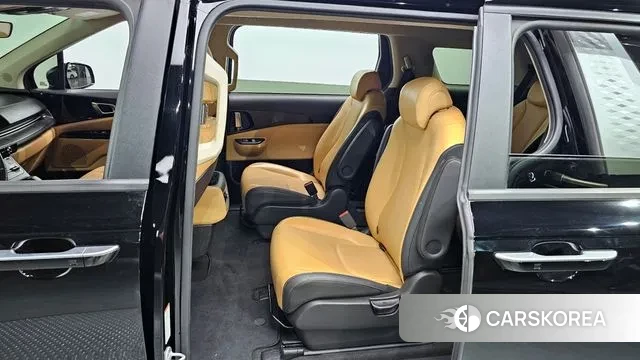 Kia Carnival 4th generation 2021 Черный из Кореи, фото 2