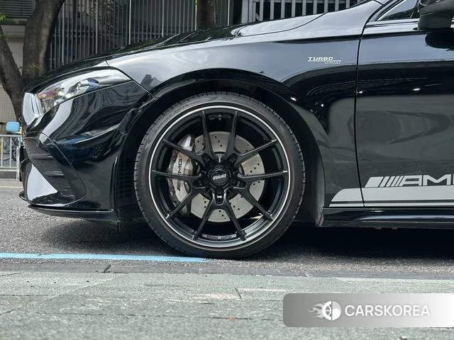 Mercedes-Benz Class A AMG (imported) 2025 Черный из Китая, фото 2