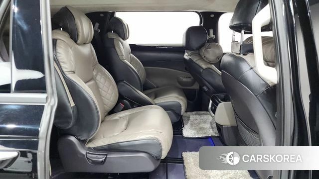 Kia The New Carnival 4th Generation 2024 Черный из Кореи, фото 2