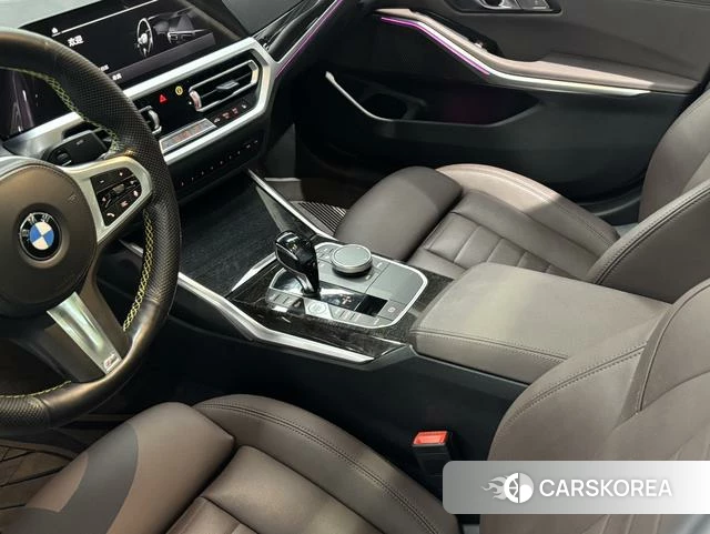BMW 3 series 2021 Белый из Китая, фото 2