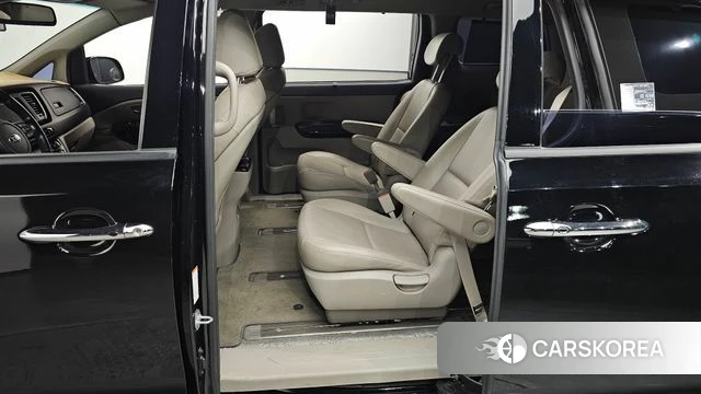 Kia The New Carnival 2018 Черный из Кореи, фото 2