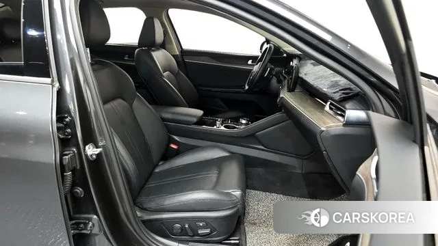 Kia K5 3rd generation 2021 Серый из Кореи, фото 2