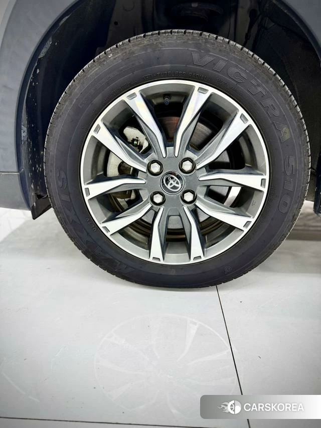 Toyota YARIS L Zhixuan 2022 Белый из Китая, фото 2