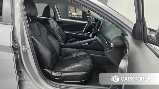 Hyundai The New Avante (CN7) 2025 Серый из Кореи, фото 2