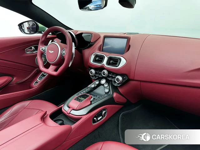 Aston Martin Vantage 2022 Зеленый из Китая, фото 2