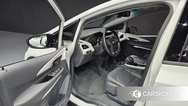 Chevrolet (GM Daewoo) Bolt EV 2021 Белый из Кореи, фото 2