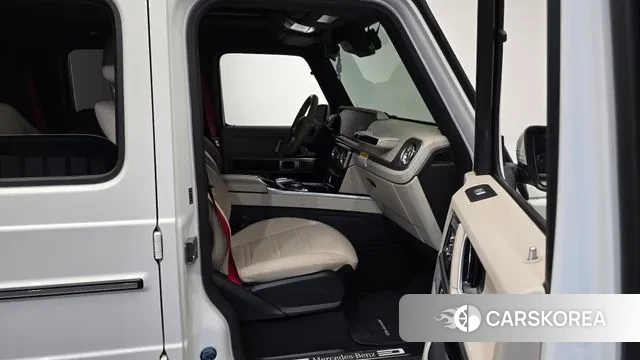 Mercedes-Benz G-Class W463b 2023 Белый из Кореи, фото 2